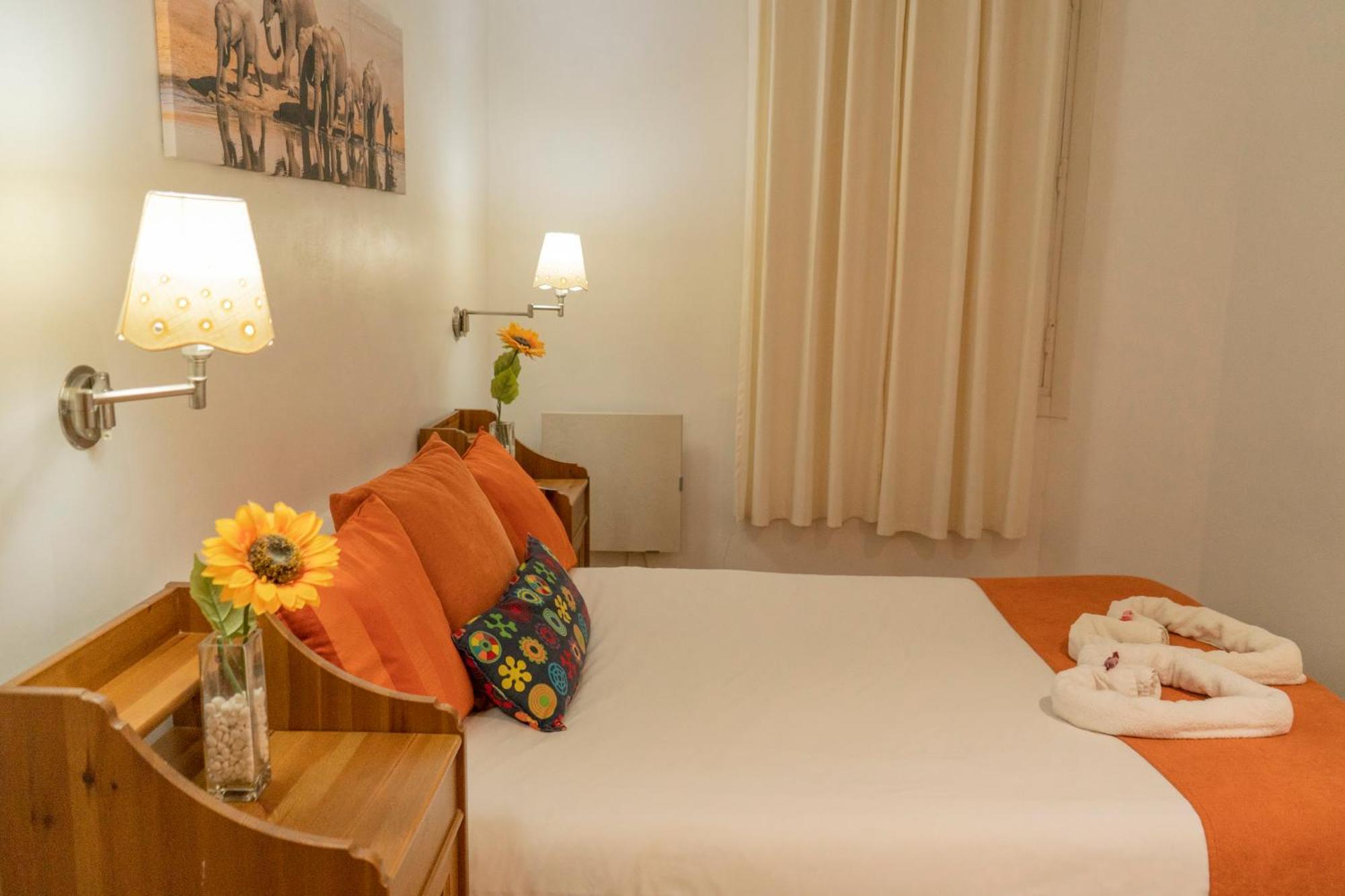Gran Via Alaia Apartment Madrid Luaran gambar